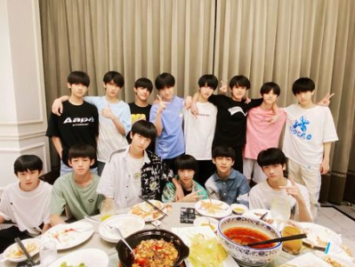 TF家族四代：青春逐梦，星光璀璨的传承之路