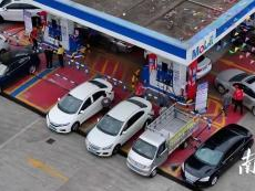 市监局回应：加油站促销模特衣着暴露事件处理情况